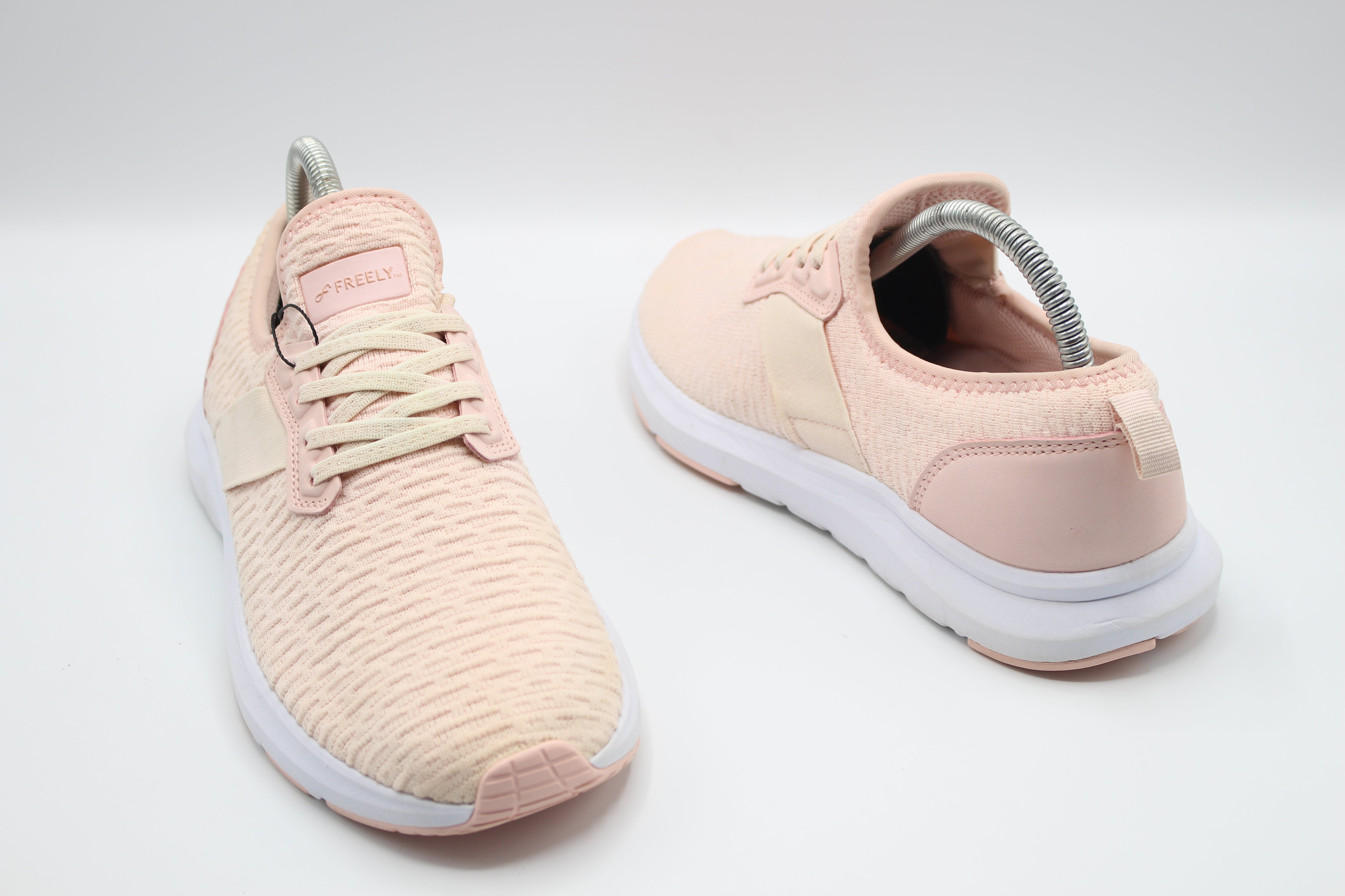 Freely Womens Slip On Sneakers Pink                 EUR SIZE  40