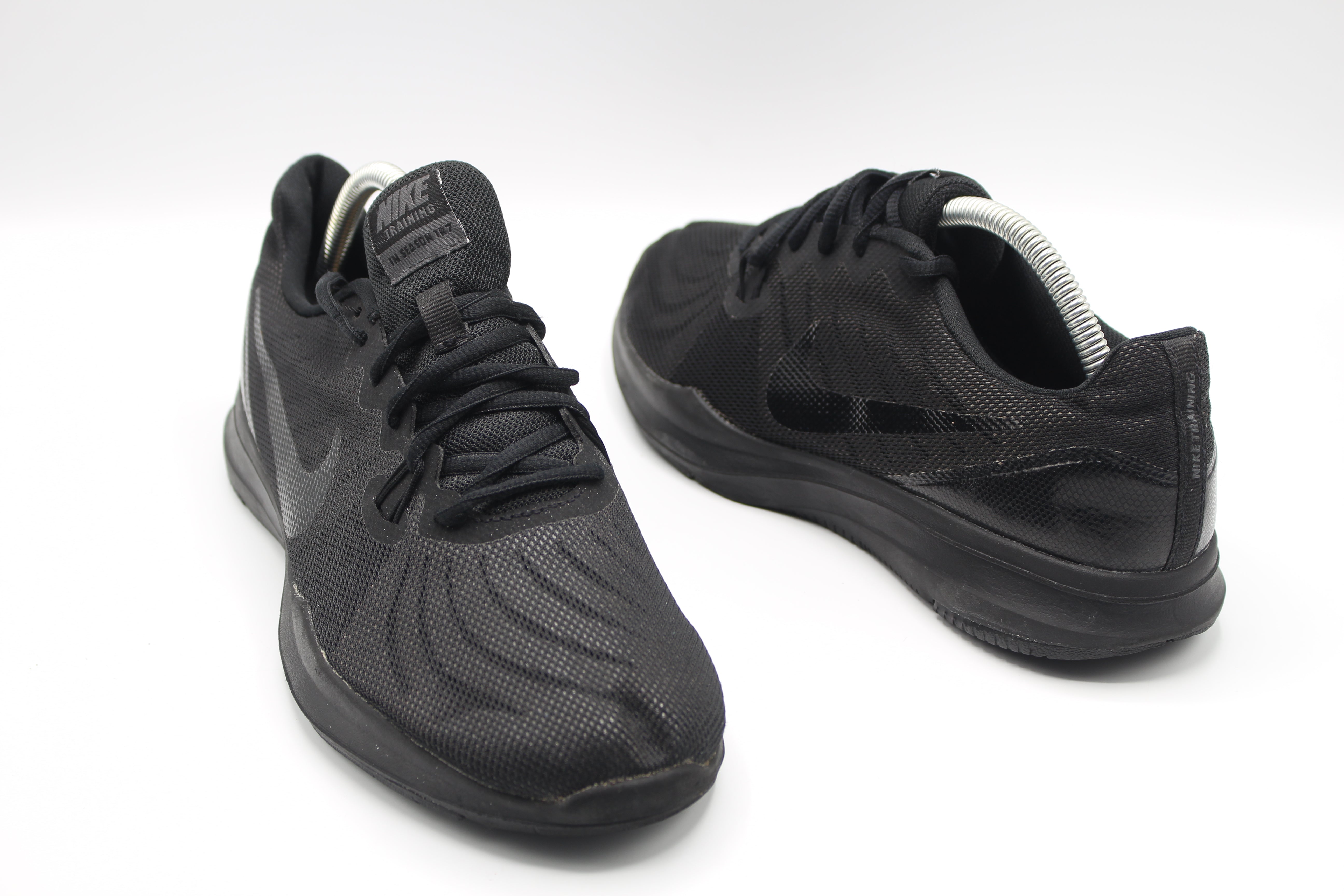 NIKE IN SEASON TR 7          EUR SIZE 41
