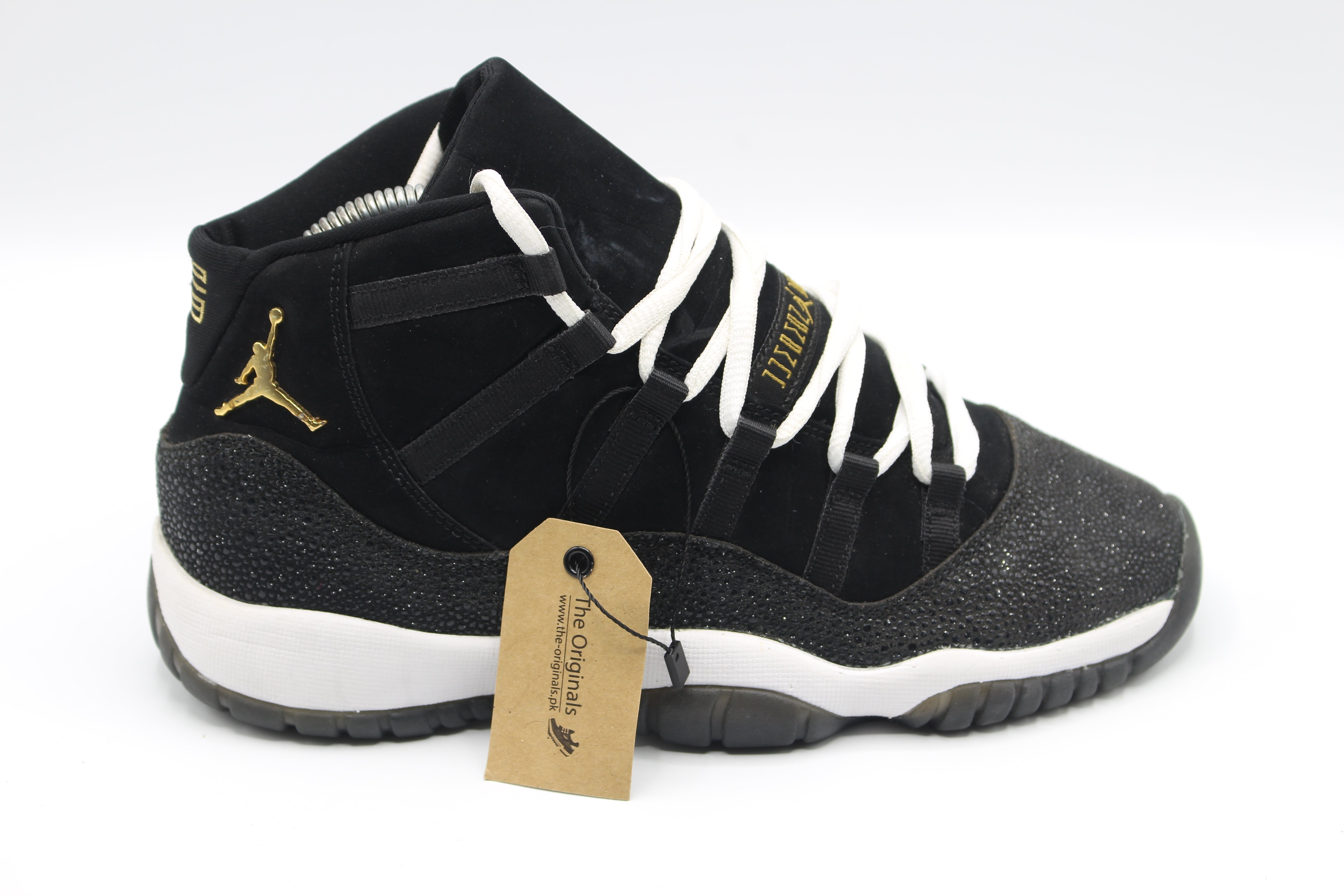 Jordan Air 11 Retro Premium GS Black Metallic Gold-White          EUR SIZE  38