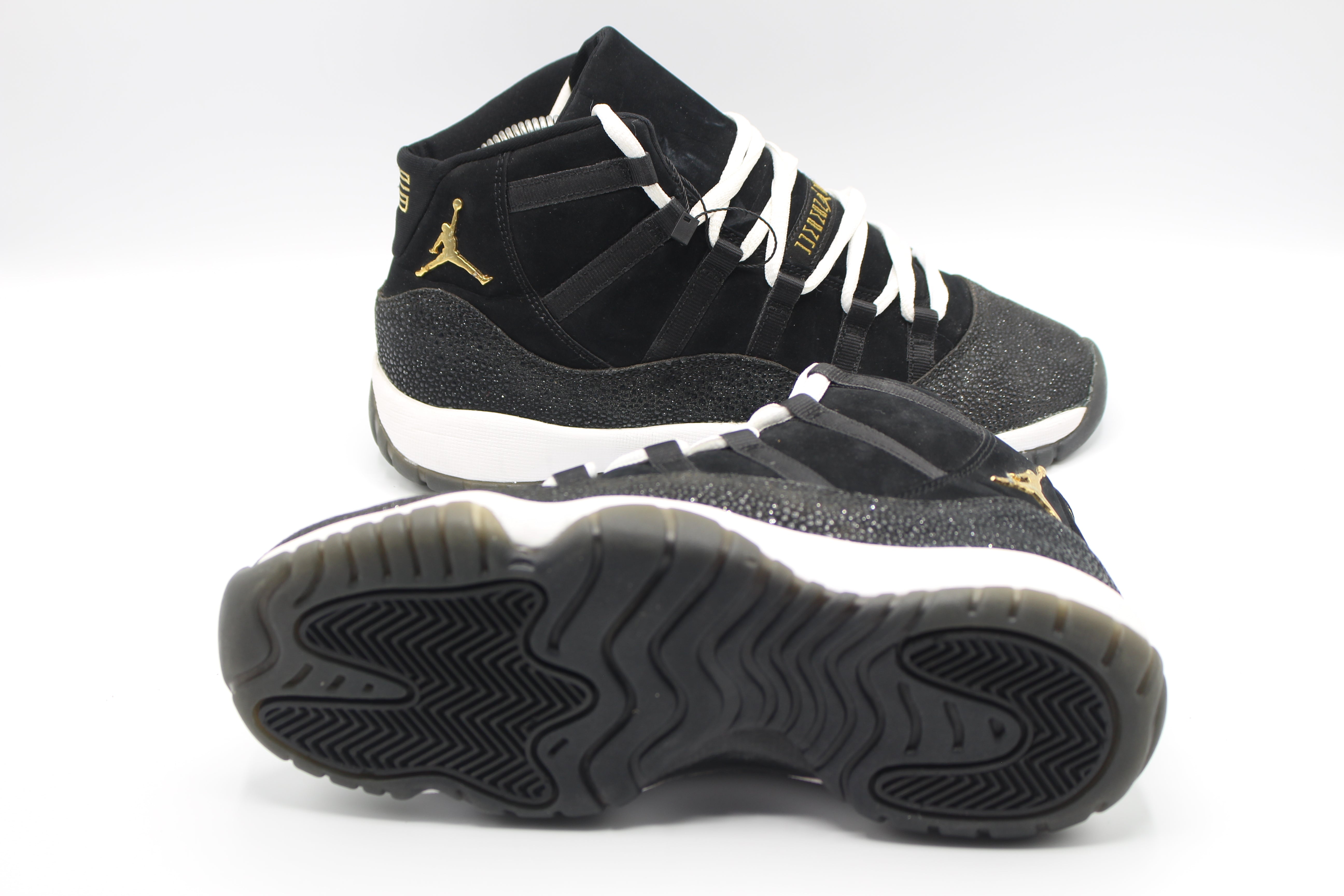 Jordan Air 11 Retro Premium GS Black Metallic Gold-White          EUR SIZE  38