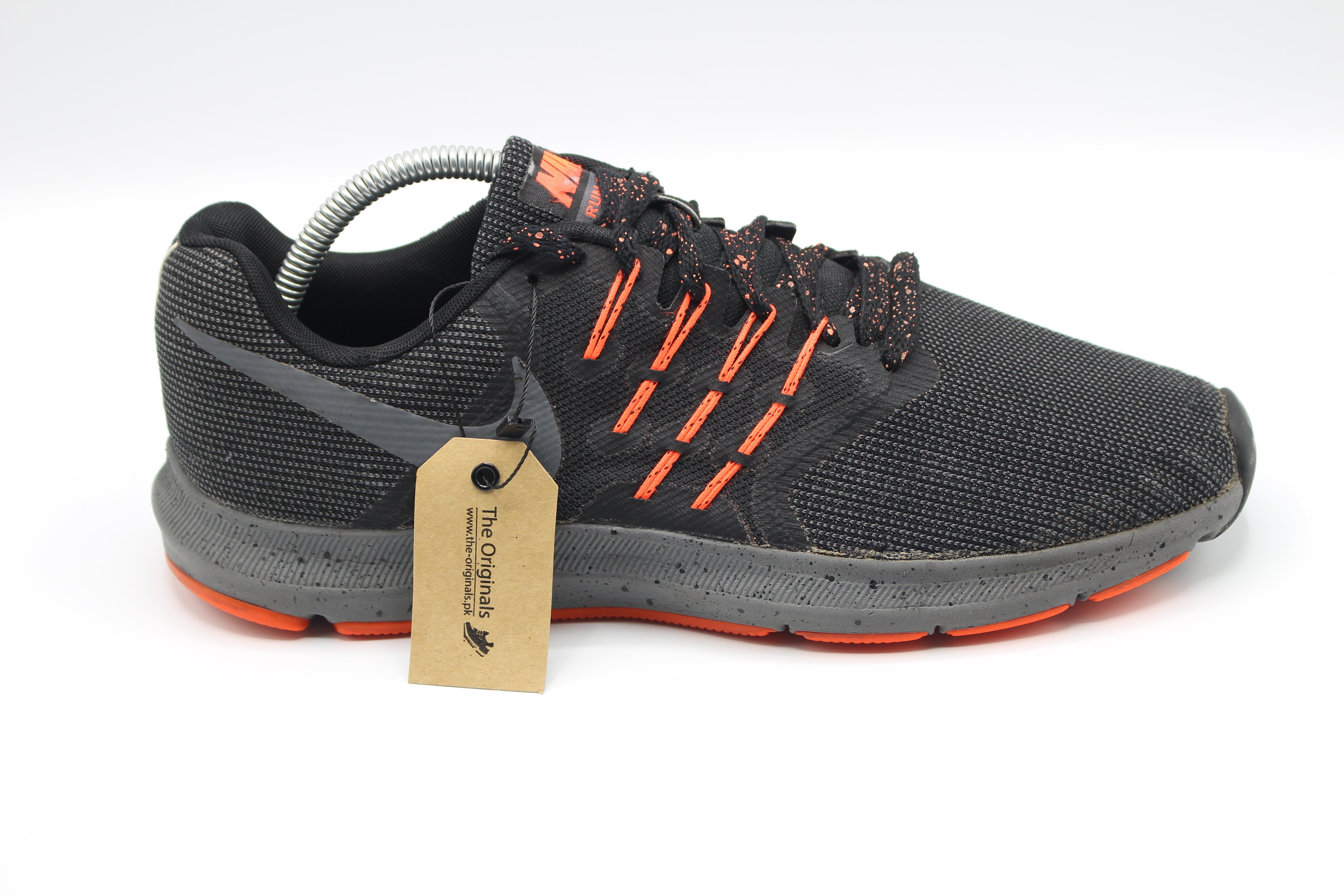Nike Run Swift SE Black Coral Shoes Men’s (Sports & Running Sneakers)                  EUR SIZE 42.5